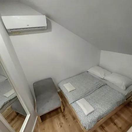 Vv Art, Unique In Center Apartmán *
