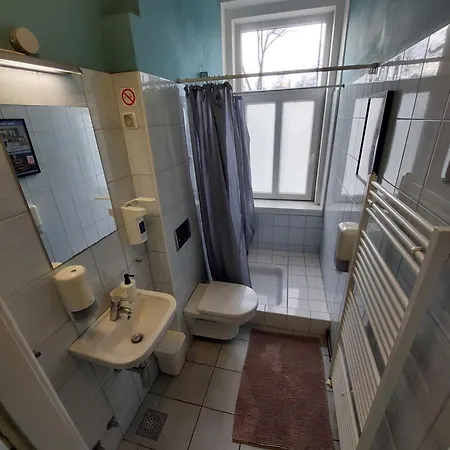 Vv Art, Unique In Center Любляна