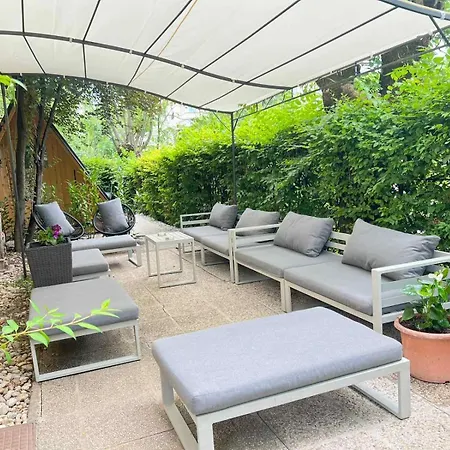 Vv Art, Unique In Center * Любляна